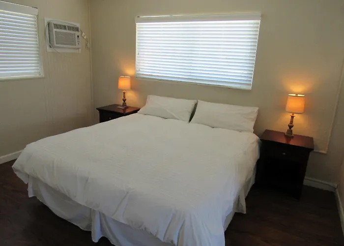 Motel Surf N' Clearwater Beach