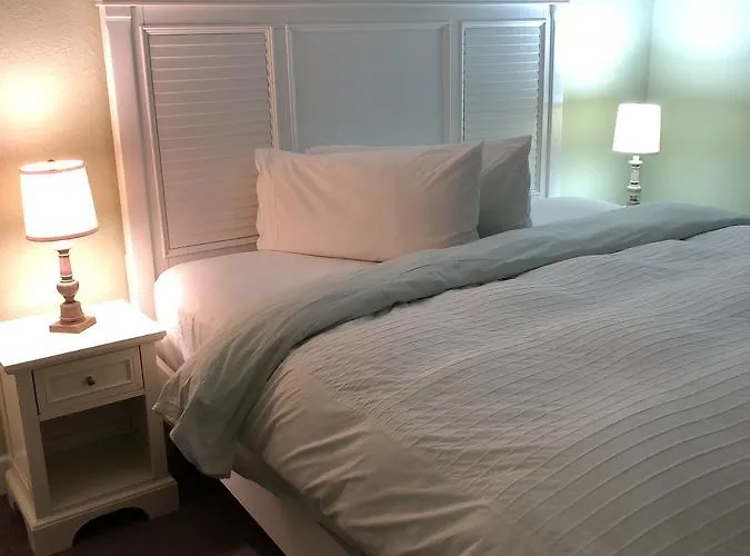 Surf N' Motel 2*